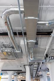 طراحی سیستم زیرساخت داکت اسپلیت در شهرک دلاوران