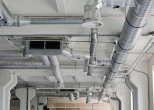 اجرای زیرساخت و لوله‌کشی داکت اسپلیت در ولنجک